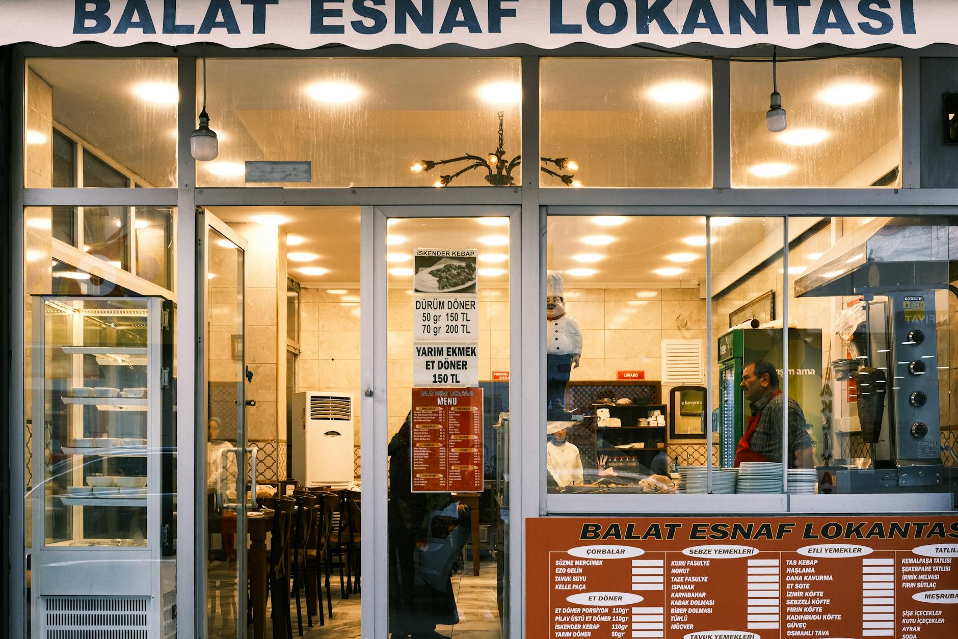 Los mejores Esnaf Lokantası de Beyoğlu y Fatih con precios y platos del día
