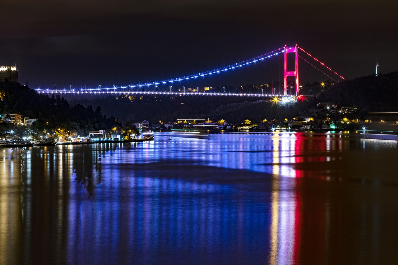 Ruta por Anadolu Hisarı y el río Göksu con consejos de transporte y precios de las cafeterías locales