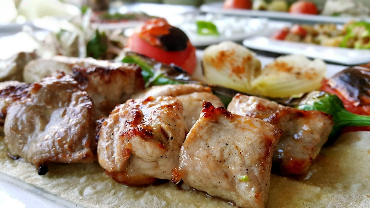Los mejores locales de Kebab tradicional en Sirkeci y Fatih con precios y platos recomendados
